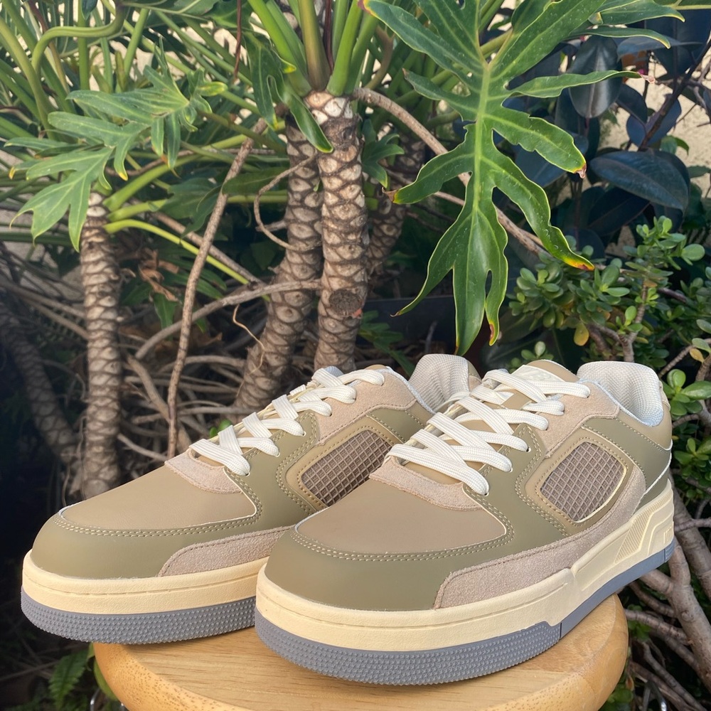 VRTX Men’s Sneakers